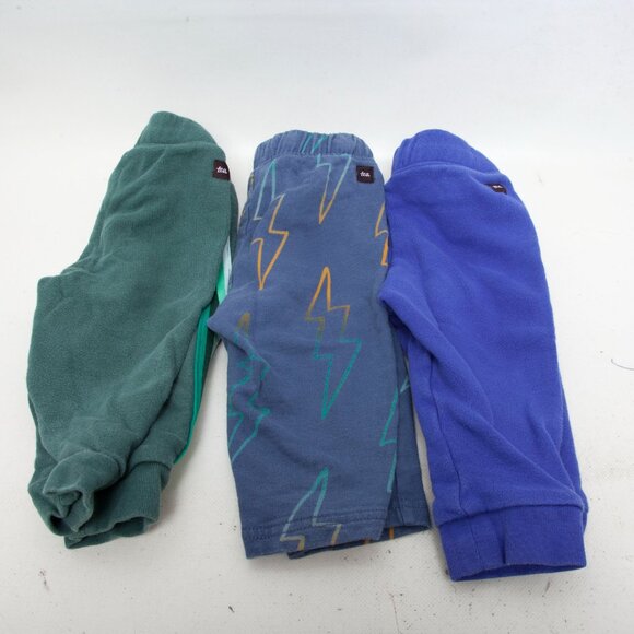 Tea Collection Baby Boy 9–12M Clothing Lot – 5-Pieces Sweatshirt, Trunks,Joggers - Picture 3 of 5